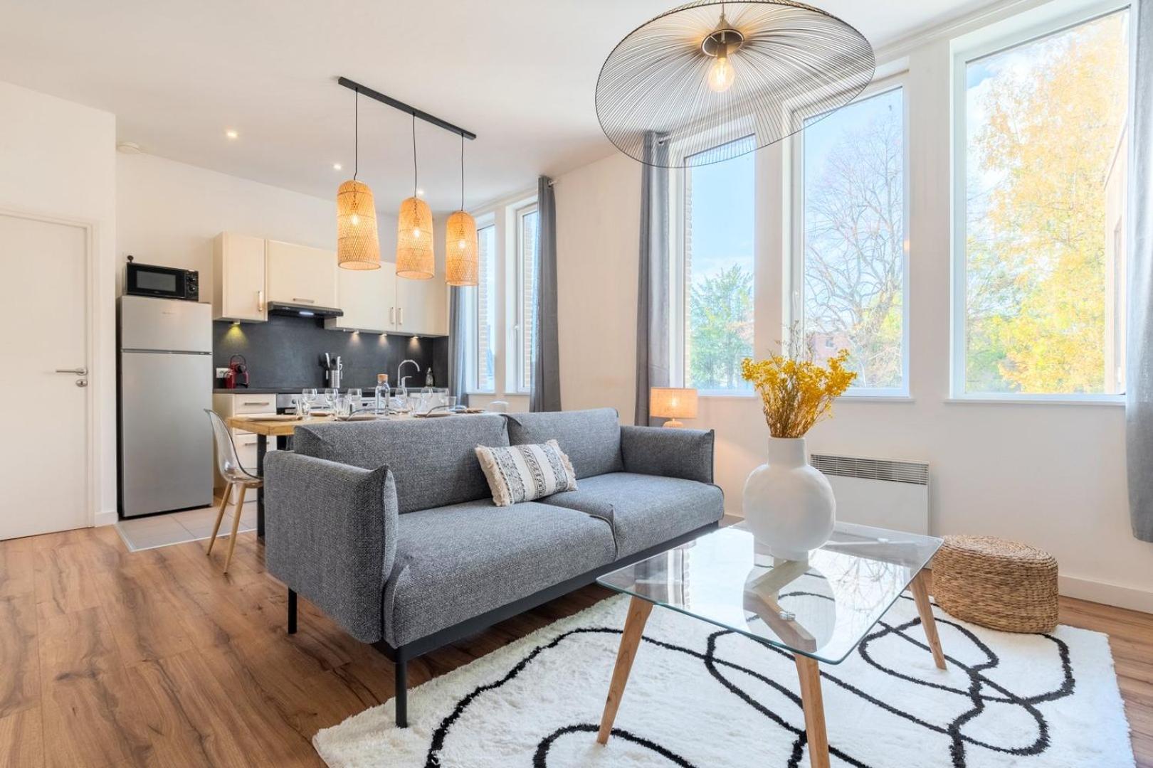 Modern, Quiet 3-Bedroom Apartment With Parking Marcq-en-Barœul Extérieur photo